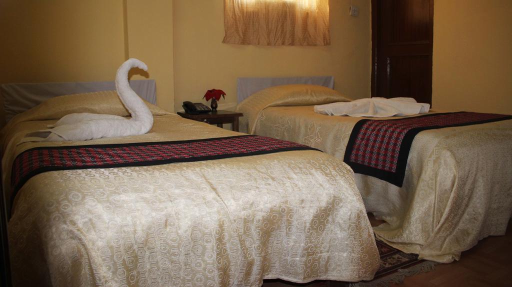 Simrika Homes Bed And Breakfast Katmandú Habitación foto