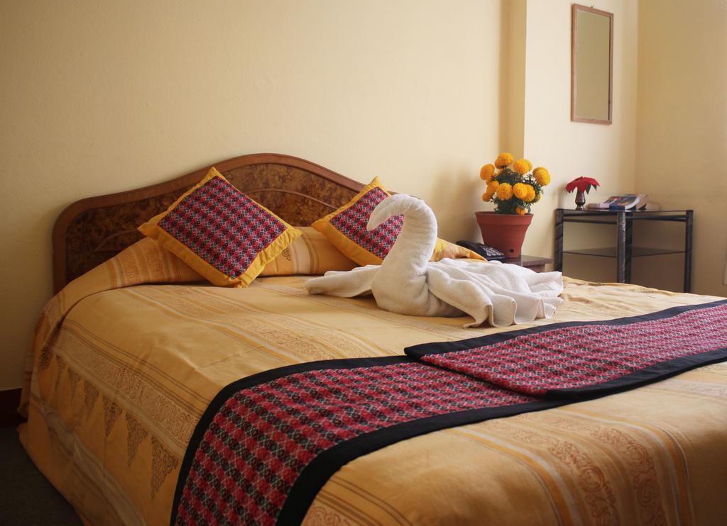 Simrika Homes Bed And Breakfast Katmandú Habitación foto